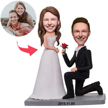 画像をギャラリービューアに読み込む, Kneel Down On One Knee To Propose Couple Custom Bobblehead With Engraved Text